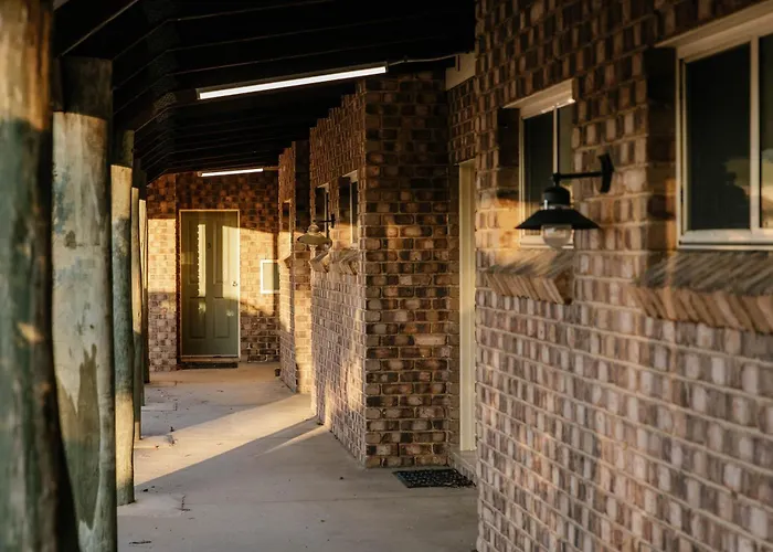 The Clydesdale Motel & Steakhouse