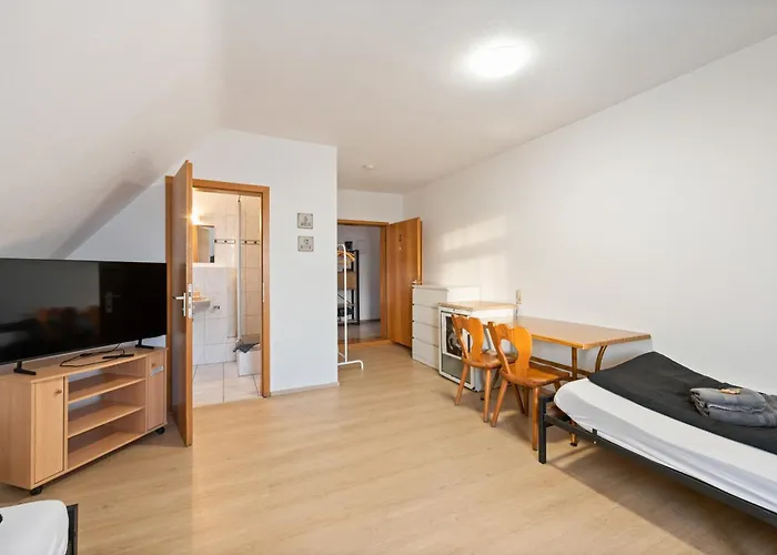 Monteurzimmer Haus 6 Nebringen Fuer Bis Zu 12 Personen - Kueche Und Parkplaetze Vorhanden