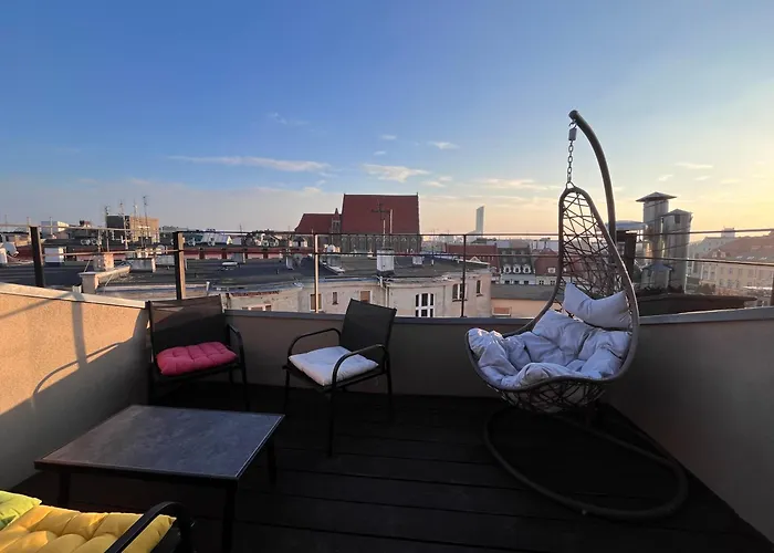 Girlstel Wroclaw - Girls Only Space