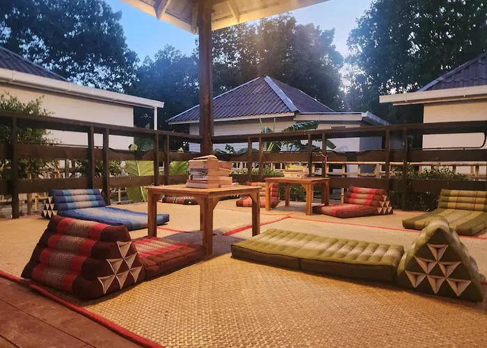 Lazy Garden Hostel