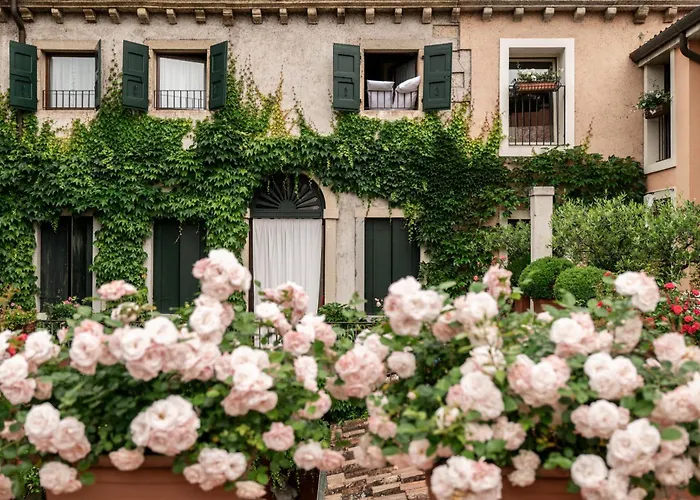 Villa Abbazia Relais & Chateaux