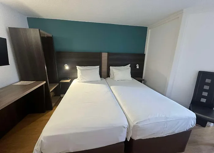 Hotel Kyriad Epernay En Champagne