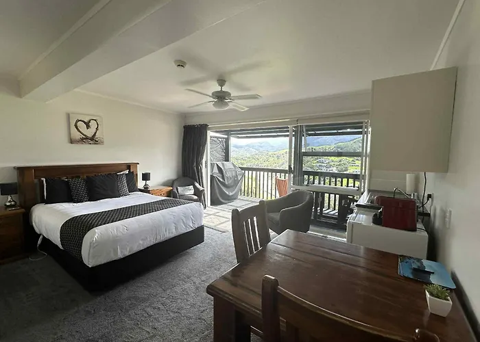 Coromandel Seaview Motel