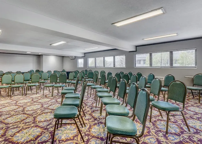 Surestay Plus Hotel By Best Western Reno Airport