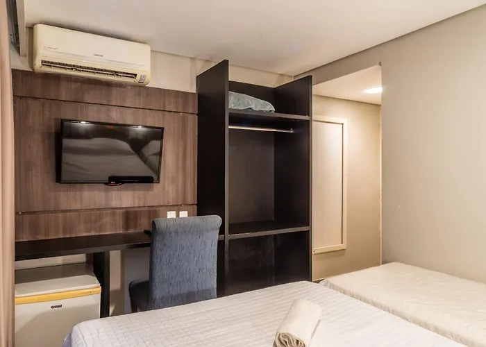Minuano Hotel Express próx Orla Lago Guaíba, Mercado Público, 300 m Rodoviária