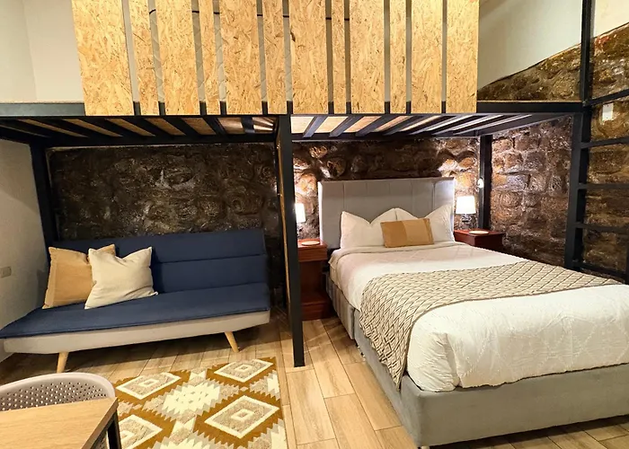 Blacky Hostel And Apartments (Adults Only)