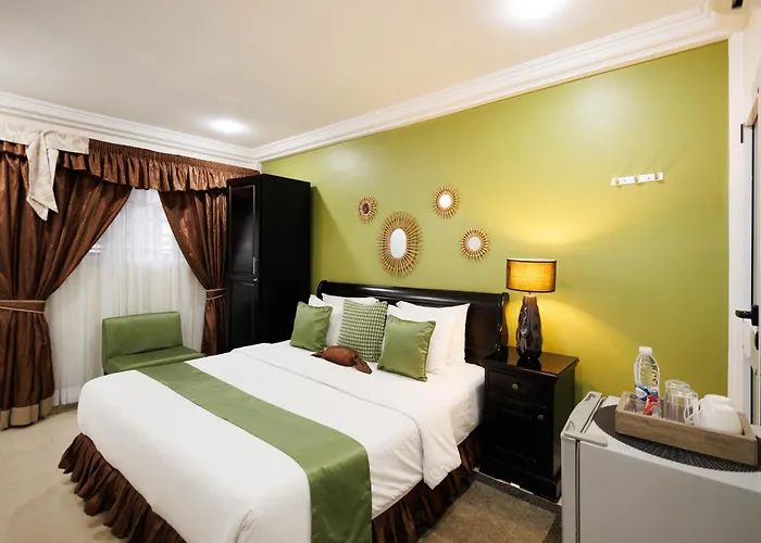 The Ritzz Exclusive Guest House