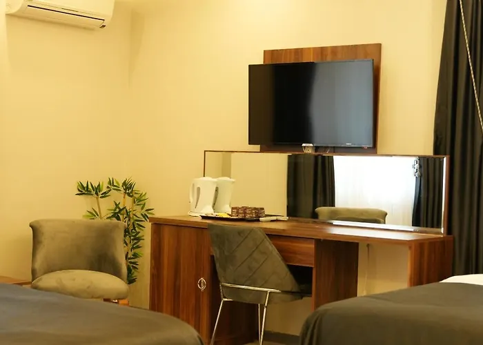 Grand Krone Hotel