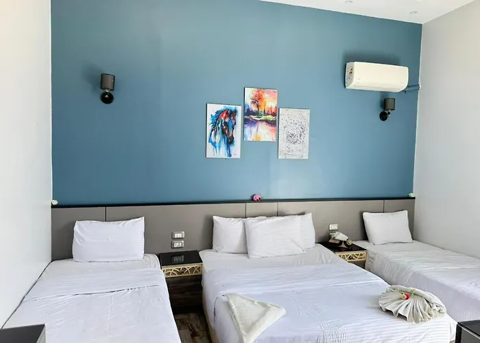 The Australian Hostel