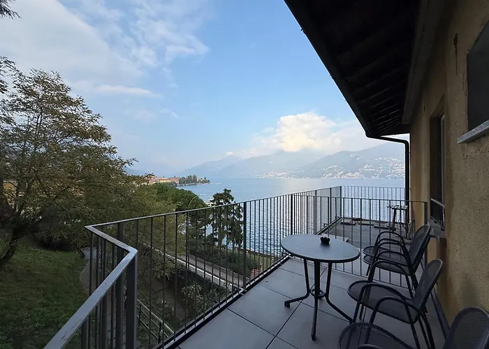 Lake Como Hostel