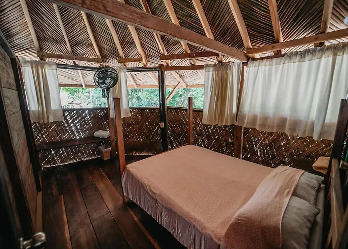 Hostal La Media Luna Palomino