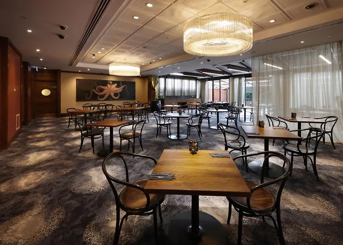 The Grand By Skycity