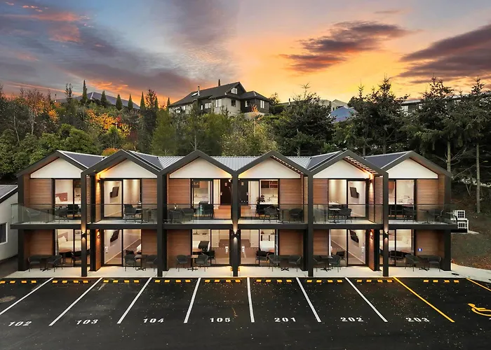 Archway Motels & Chalets