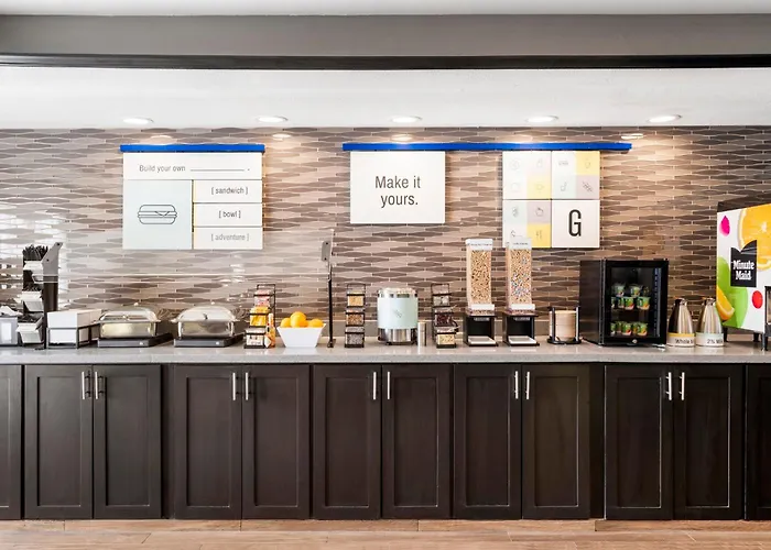 Garner Hotel Liberal North By Ihg