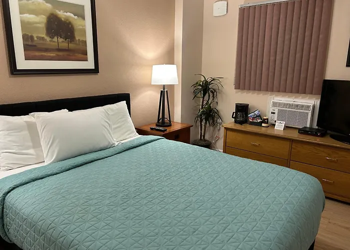 Lakeview Resort Motel