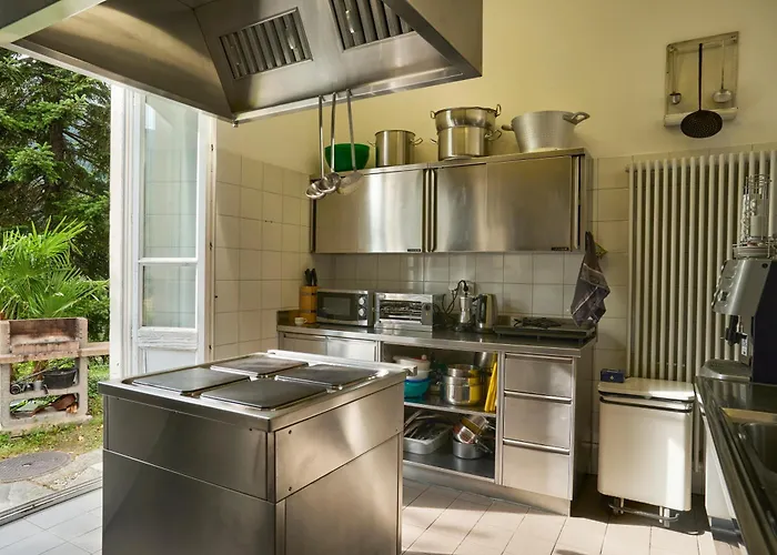 Wild Valley Hostel - Villa Edera