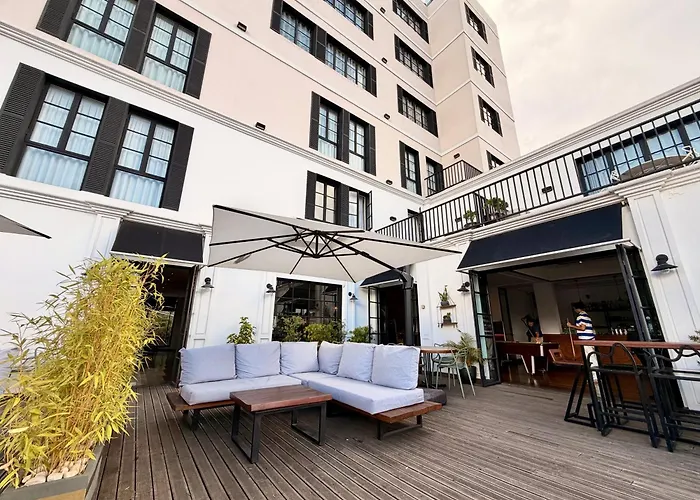 Grand Hotel Urban