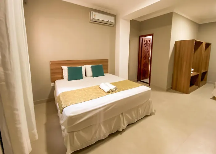 Hotel Cantinho Verde
