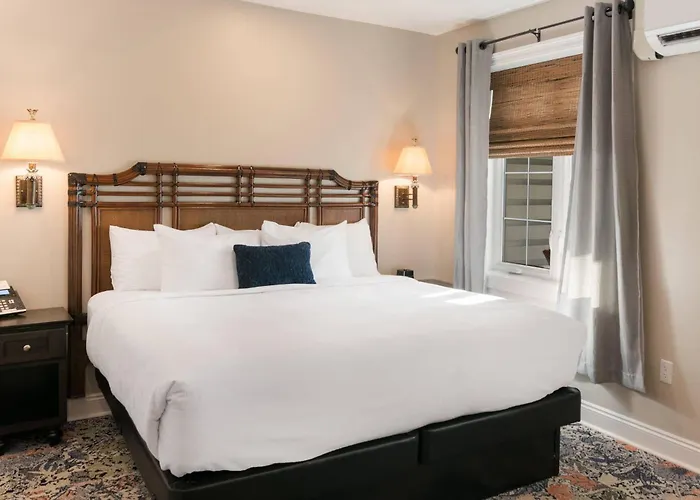 The Port Inn - Port St Joe, An Ascend Collection Hotel