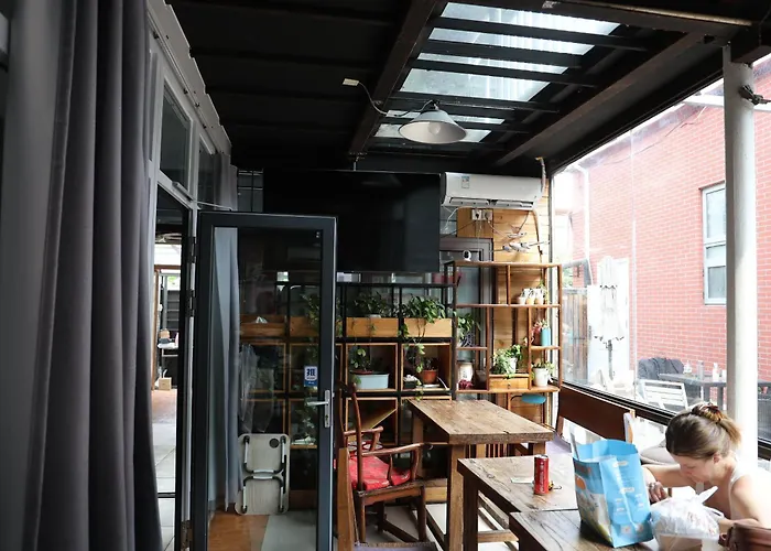 P.Loft Youth Hostel
