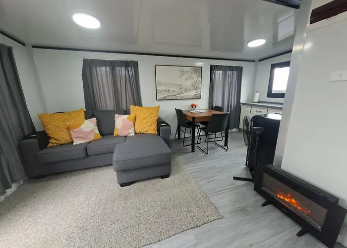 Mackenzie Motels
