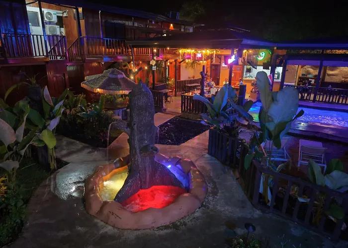 Poshtel Arenal