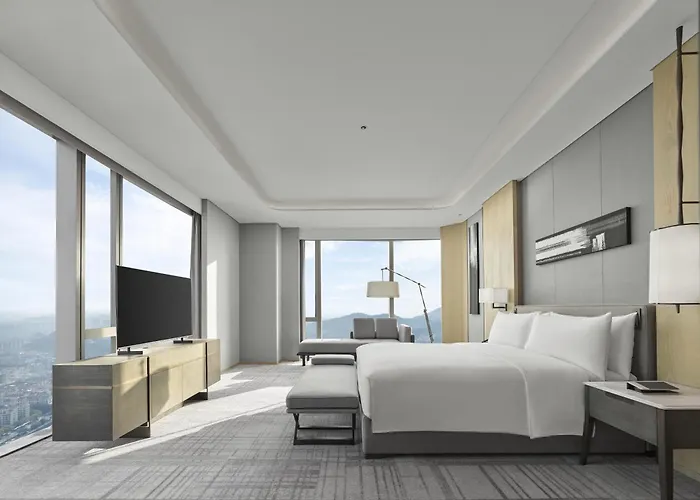Hilton Zhuji