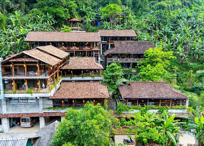 Ba Be Jungle Houses
