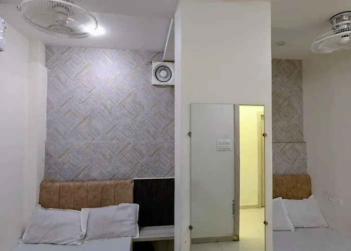 Kshipra Guest House