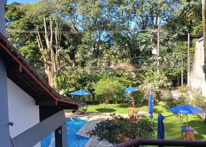 Pousada Village Hostel