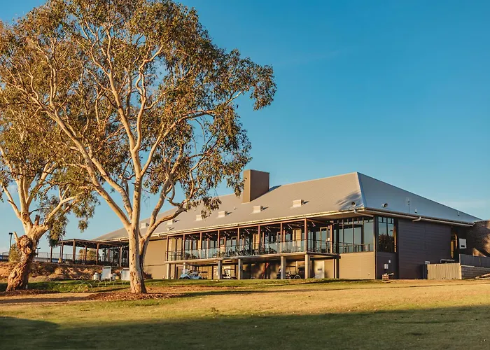 Harden Country Club Motel