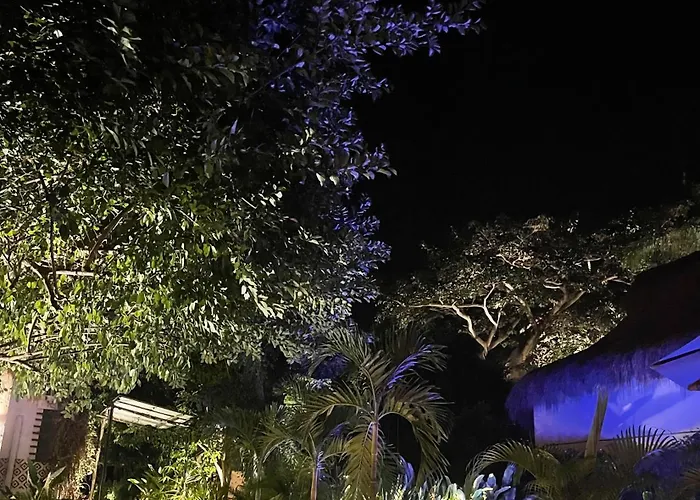 Haku Hotel