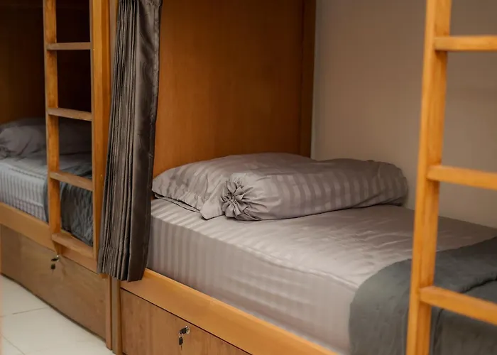 Twd Hostel