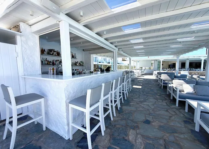 Yiannaki Hotel