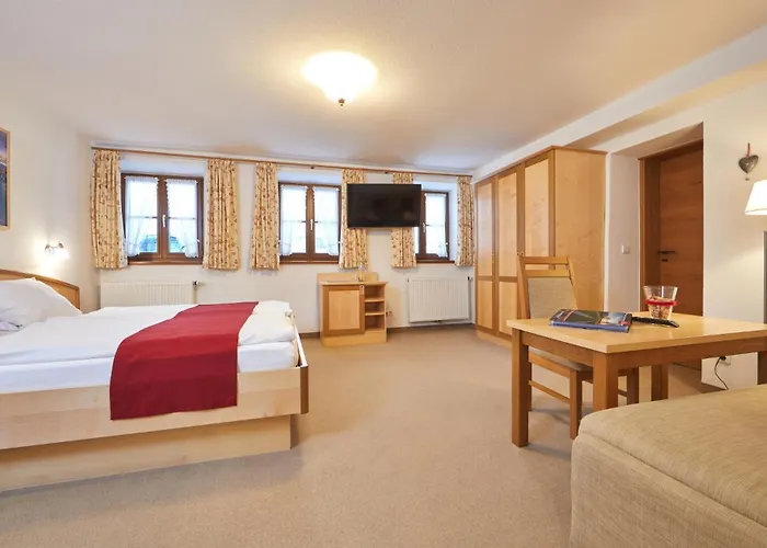 Gaestehaus Enzianhof Hotel Garni