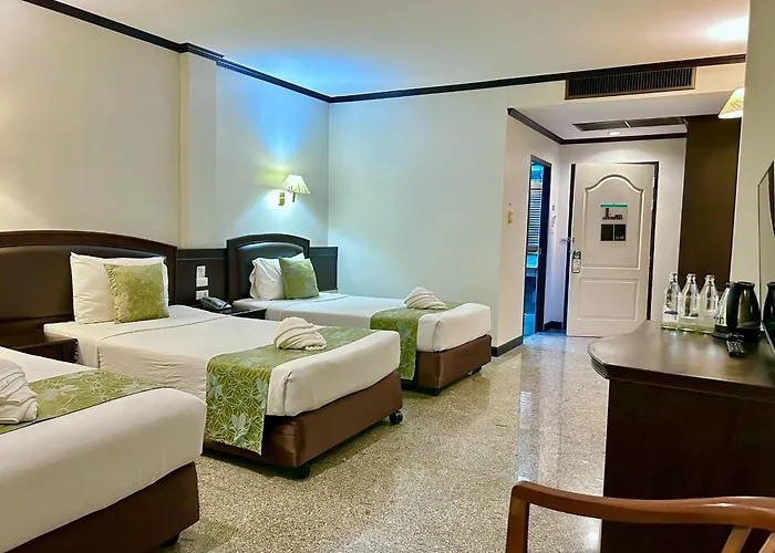 Green House Hotel