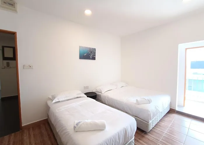 Shoreline Guesthouse 海岸线客栈