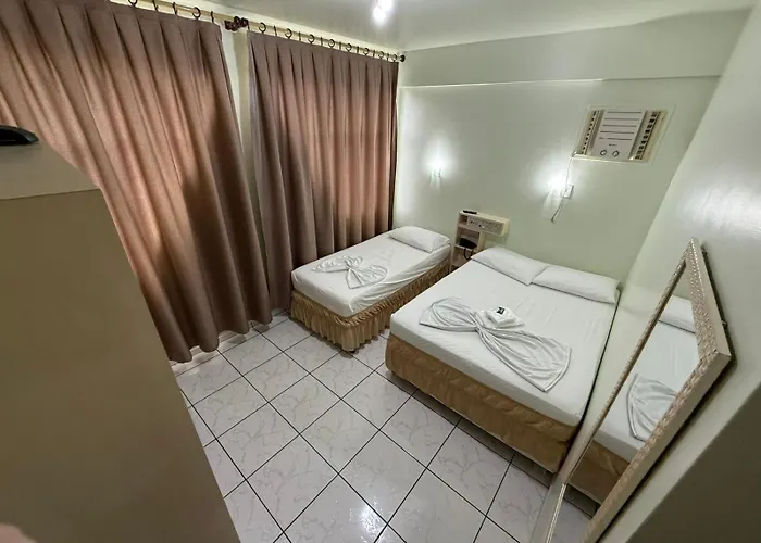 Oasis Chartouni Hotel