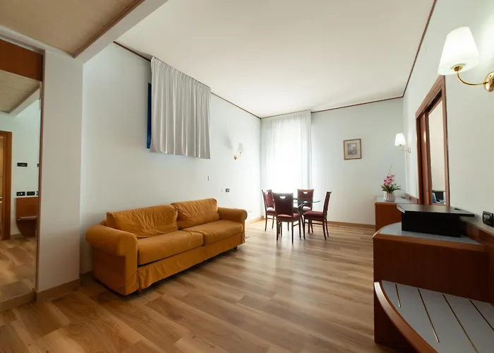 Hotel Persico'S