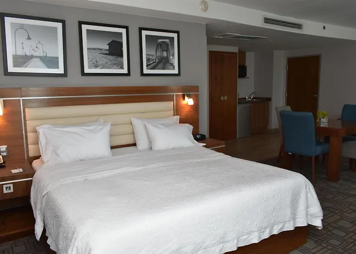 Hampton Inn By Hilton Hermosillo
