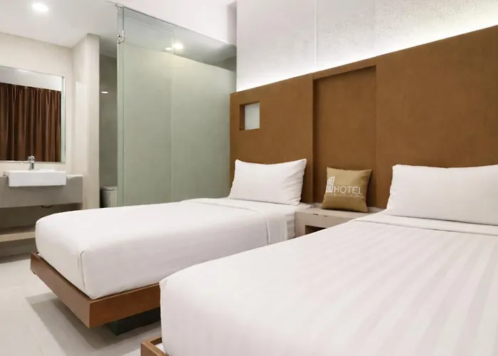 Os Hotel Airport Batam