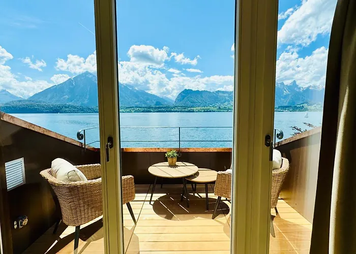 Boutique Hotel & Restaurant Niesenblick - Lakefront Rooms With Balcony On Lake Thun - Self Check In & Digitale Reception