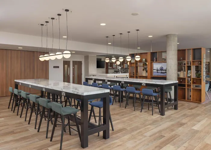 Hampton By Hilton London Stansted Airport