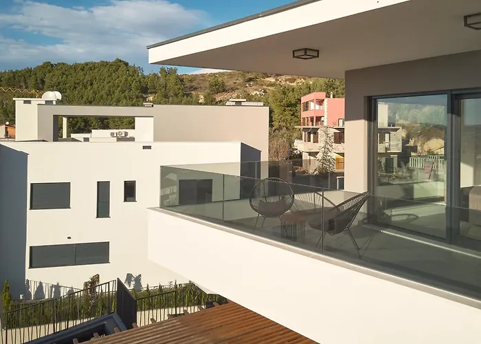 Luxury Villa Natali With Pool, Terrace And Sea View