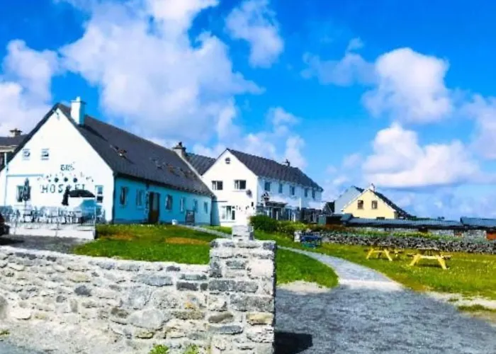 Bru Radharc Na Mara - Sea View Hostel