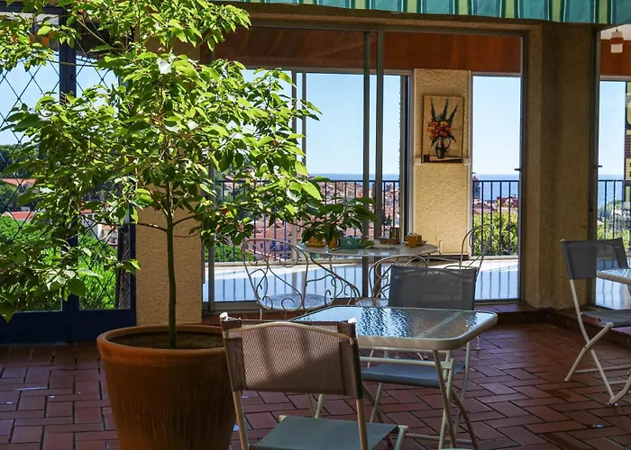 Hotel Ambeille Vue Mer