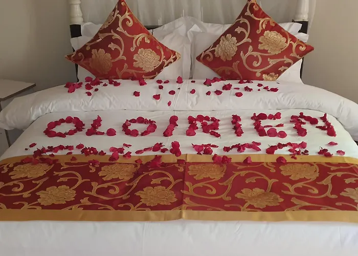 Oloirien Hotel & Resort