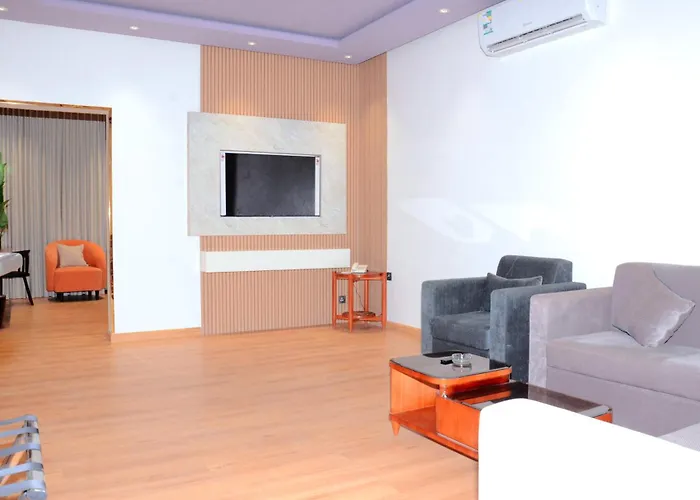 فندق لمسات الخير الفندقية