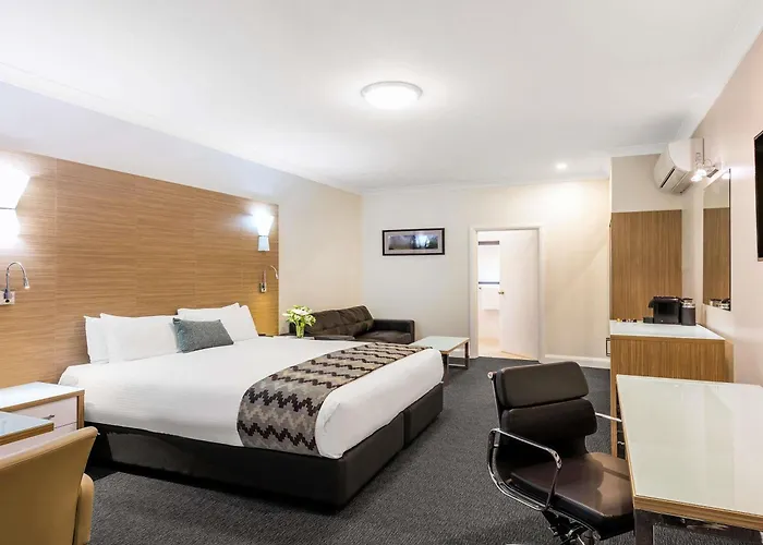 Mercure Goulburn