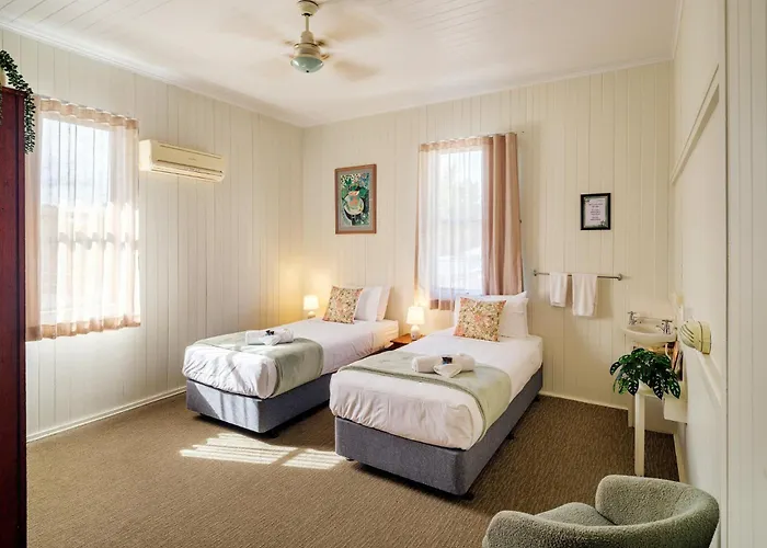 Maleny Hotel